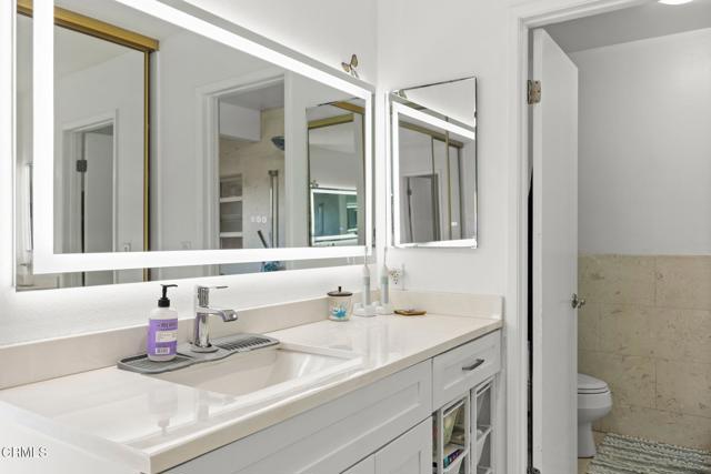 2325 Parkway Drive, Camarillo CA: https://media.crmls.org/mediaz/c3dadee6-ad66-47d5-99aa-348edc14140a.jpg