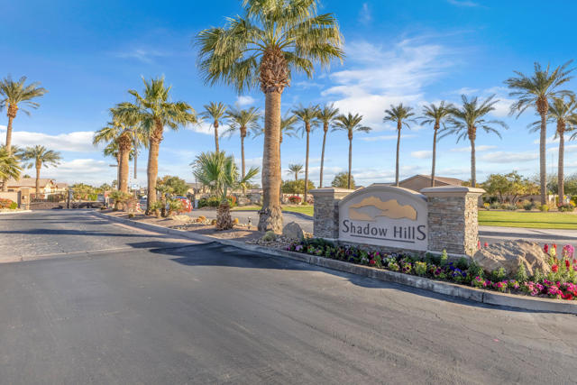 83480 Firecliff Court Court, Indio CA: https://media.crmls.org/mediaz/c3dd1c28-e883-4cec-b59c-4a40d03b1ac9.jpg