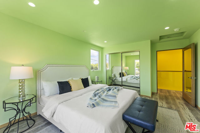 17660 Martha Street, Encino CA: https://media.crmls.org/mediaz/c3ddb819-71cf-4efc-8b4b-aa2d42040368.jpg