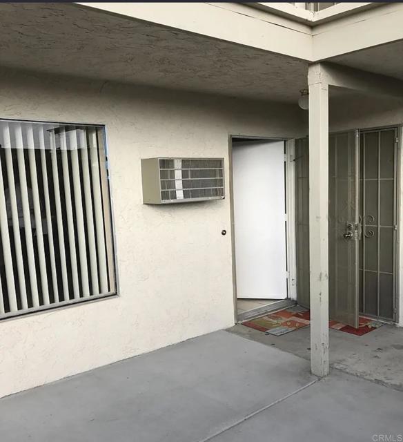 Detail Gallery Image 4 of 6 For 4221 49th Street #APT#2,  San Diego,  CA 92115 - 1 Beds | 1 Baths