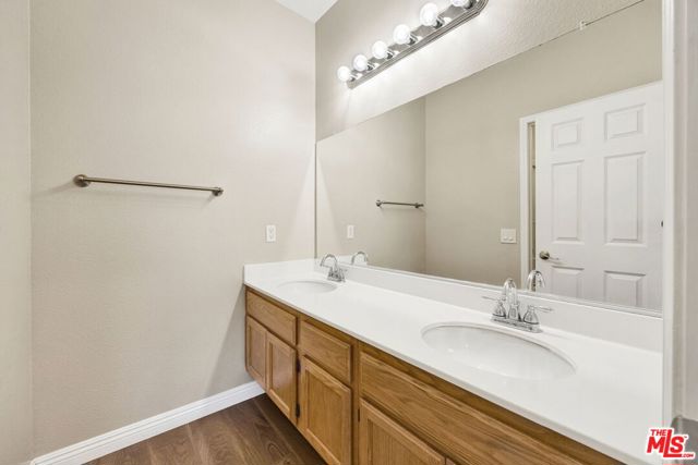 28955 Oak Spring Canyon Road, Canyon Country CA: https://media.crmls.org/mediaz/c3e12c3b-3d28-4ffc-8dde-3ea060adc083.jpg