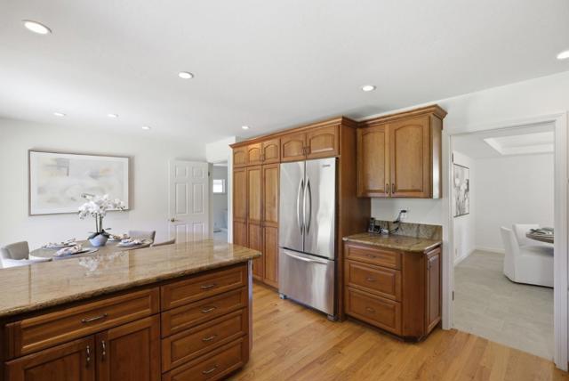 6915 Castlerock Drive, San Jose CA: https://media.crmls.org/mediaz/c3e22be1-c62e-48d7-80a6-c88fd334c2a1.jpg