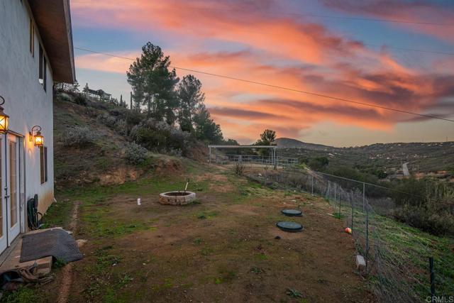 20591 Sycamore Springs Road, Jamul CA: https://media.crmls.org/mediaz/c3e31814-7b45-4239-90b5-2cfd5fcd9b67.jpg