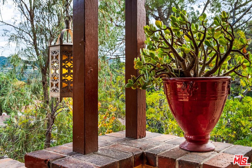 MLS #25621725 image #61