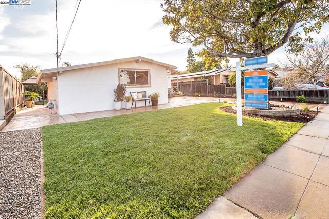 Image 2 of 60 For 41327 Erma Ave