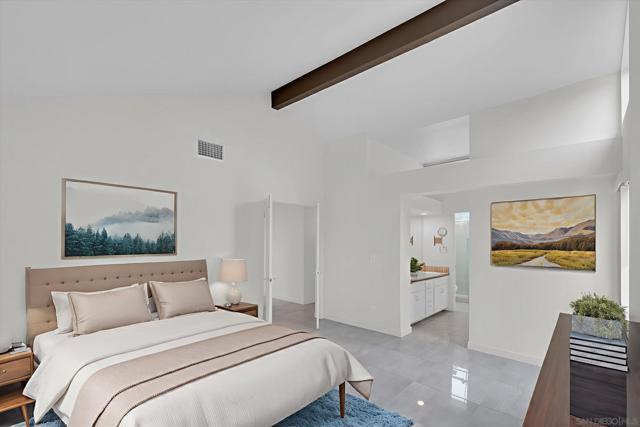 6426 Caminito Listo, San Diego CA: https://media.crmls.org/mediaz/c3e4c9d1-43f7-462d-81e0-38f89a331a35.jpg
