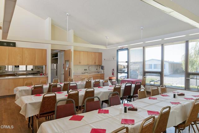 142 Poinsettia Gardens Drive, Ventura CA: https://media.crmls.org/mediaz/c3e5957d-e037-4af6-b87f-64db688f976c.jpg