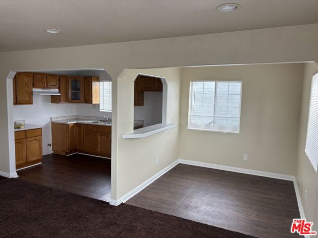 242 W 60th Street, Los Angeles CA: https://media.crmls.org/mediaz/c3e7b766-a3f4-48e0-a160-2f251284acdf.jpg