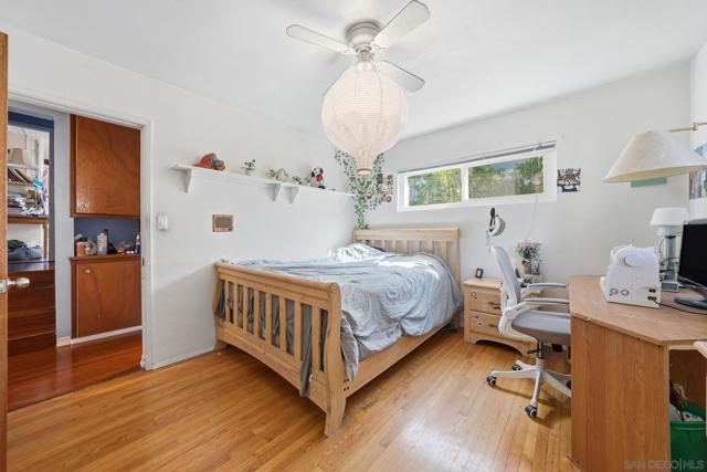 4040 Yale Ave, La Mesa CA: https://media.crmls.org/mediaz/c3e84f83-6071-4963-ba69-0dcaaeb15b24.jpg