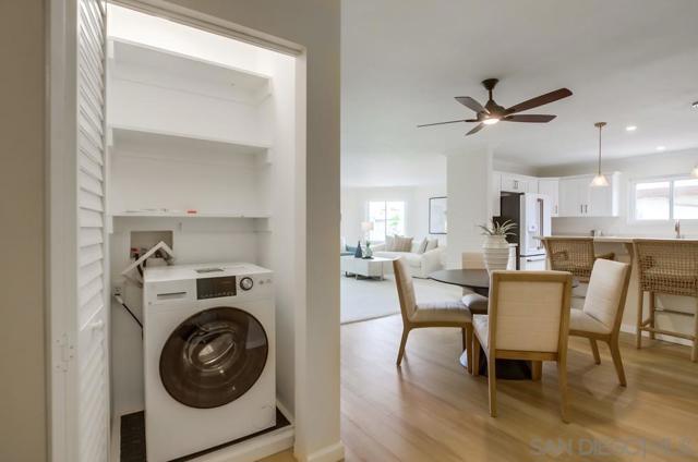 5370 La Jolla Blvd., La Jolla CA: https://media.crmls.org/mediaz/c3e8b4e7-9a64-43a6-beb1-704371accfce.jpg