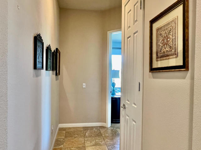 81562 Camino Los Milagros, Indio CA: https://media.crmls.org/mediaz/c3e8d11a-69c1-483b-8c0a-2994648bb076.jpg