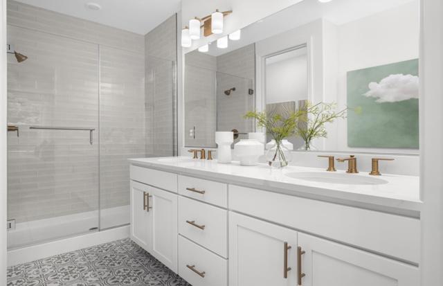 2419 Willow Drive, San Mateo CA: https://media.crmls.org/mediaz/c3e92e13-65e6-40cb-9ad4-81daa5f1cd53.jpg