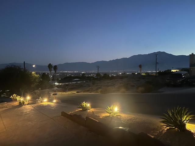12300 Redbud Road, Desert Hot Springs CA: https://media.crmls.org/mediaz/c3ea7001-3031-4c2a-9d71-9ec86877484b.jpg