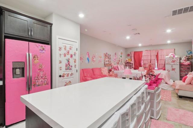Detail Gallery Image 6 of 24 For 11030 Bryce Way, San Diego,  CA 92129 - 3 Beds | 3/1 Baths