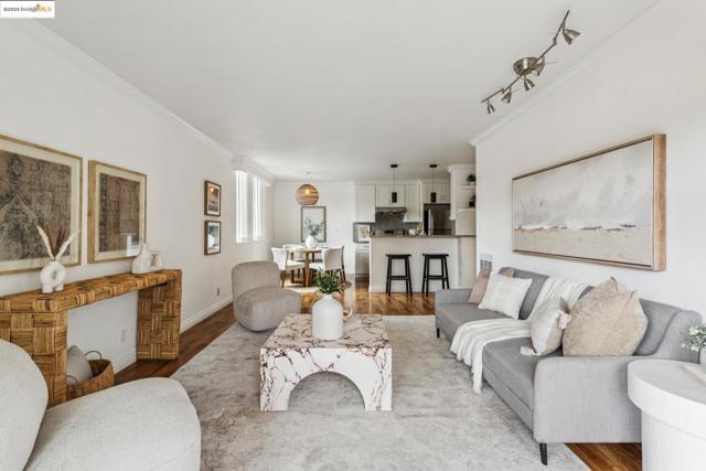 85 Vernon St, Oakland CA: https://media.crmls.org/mediaz/c3eb07f4-8c20-4c1b-bb6a-ae8592601d0f.jpg