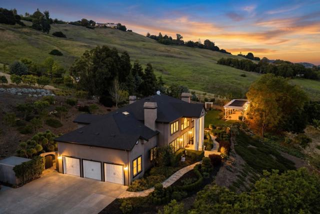 9540 Via Del Oro, Gilroy CA: https://media.crmls.org/mediaz/c3eb2f3f-18c3-4502-87bc-ae070653f730.jpg