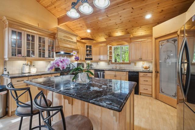 355 Santa Cruz Street, Boulder Creek CA: https://media.crmls.org/mediaz/c3ec1292-3c31-4e07-a151-3798e7796446.jpg