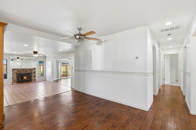 780 Welburn Avenue, Gilroy CA: https://media.crmls.org/mediaz/c3ec949f-e6b1-4f49-9c62-c8038e6a44b7.jpg