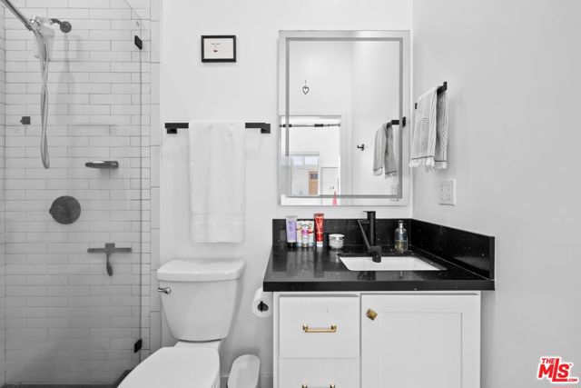 3170 Glenmanor Place, Los Angeles CA: https://media.crmls.org/mediaz/c3ed44cd-1e1f-43a2-b9df-34b19dede27a.jpg