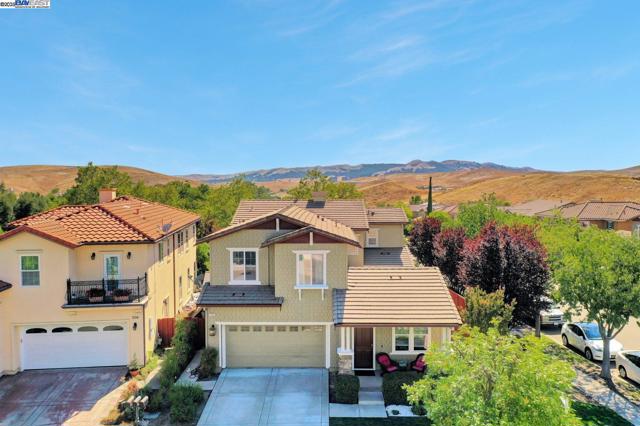 200 ARDEN CT, San Ramon CA: https://media.crmls.org/mediaz/c3ed5bd4-1df1-4b5d-b2f4-50dbda4906f6.jpg