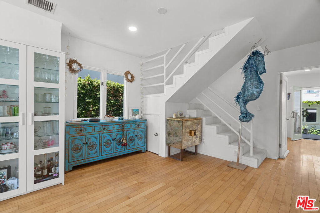 MLS #26844431 image #14