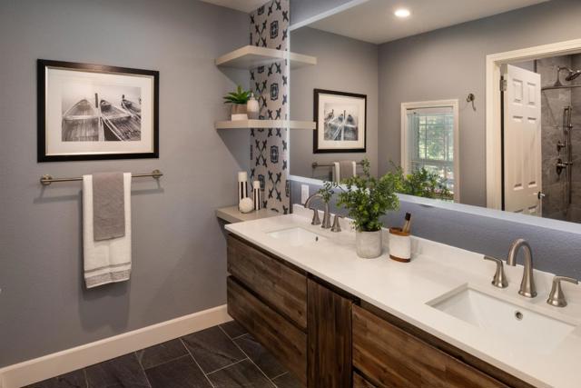 426 8th Avenue, Menlo Park CA: https://media.crmls.org/mediaz/c3eecf7d-4df4-47f9-8b6e-e123f23fc298.jpg