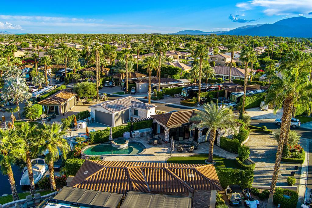 MLS #219139216DA image #13