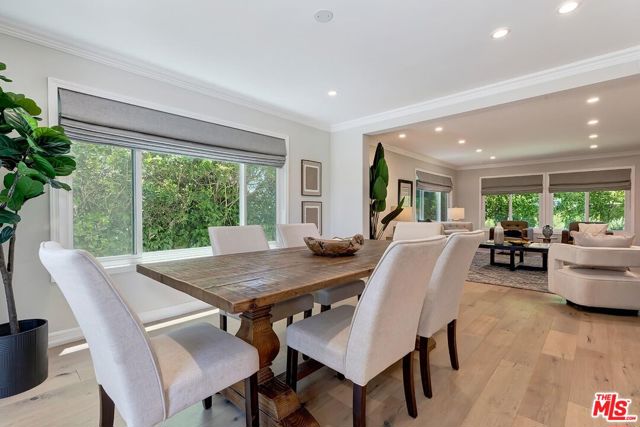 2968 Nicada Drive, Los Angeles CA: https://media.crmls.org/mediaz/c3f04cef-f7af-4955-9476-631b588d8461.jpg