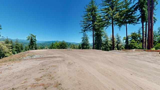 2320 Newell Drive, Aptos CA: https://media.crmls.org/mediaz/c3f088be-4354-4363-9d5f-f0d12ae6a549.jpg