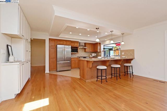 1492 Windsor Way, Livermore CA: https://media.crmls.org/mediaz/c3f13673-3228-4a4e-ba4f-21703eb6a81f.jpg