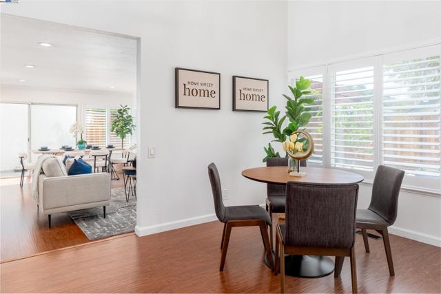 6287 Mountford Dr, San Jose CA: https://media.crmls.org/mediaz/c3f147e2-b336-494c-9cad-c0cb20b1780b.jpg