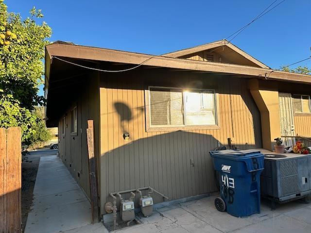 413 Giles, Calexico, California 92231, ,Multi-Family,For Sale,Giles,250000566SD