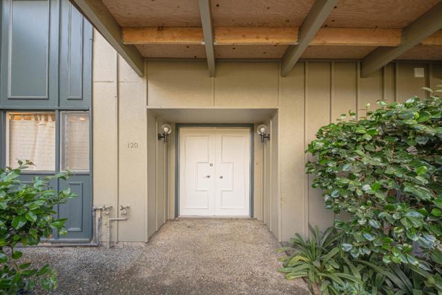 120 Del Mesa Carmel, Carmel CA: https://media.crmls.org/mediaz/c3f2dc9e-badb-4cdf-8515-130921bedb77.jpg
