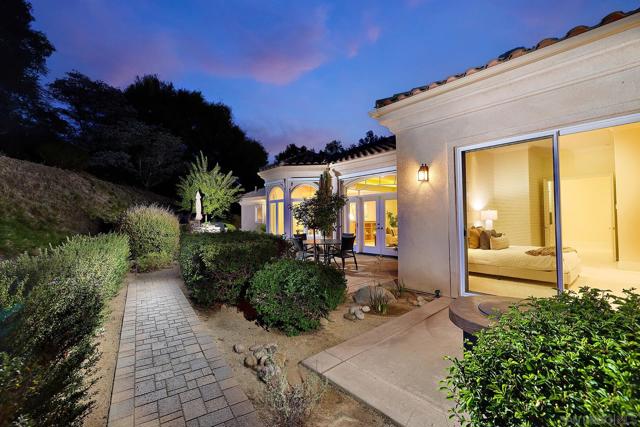 MLS #250039387SD image #5