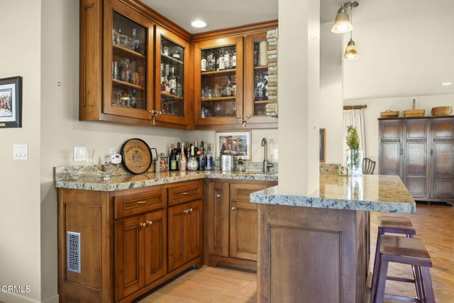 635 Via Del Cerro, Camarillo CA: https://media.crmls.org/mediaz/c3f47f78-a007-4039-aedc-7acc4792032c.jpg