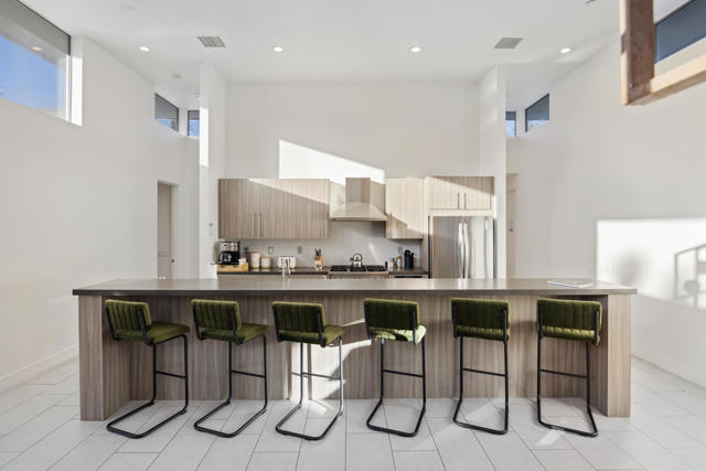 51165 Evangeline Way, La Quinta CA: https://media.crmls.org/mediaz/c3f65bb5-ed57-4ec9-913d-52dc7a6070f1.jpg