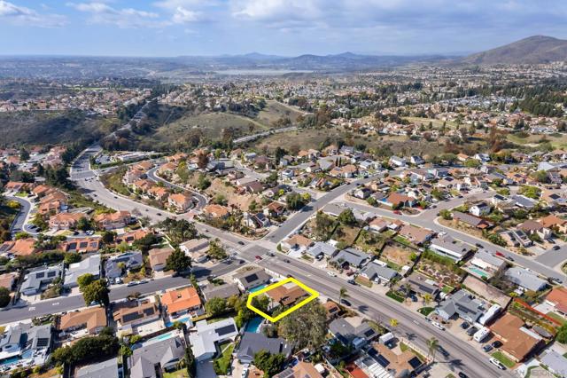 858 Rutgers Ave., Chula Vista CA: https://media.crmls.org/mediaz/c3f66e03-5aed-4e99-8ebf-c29969a61384.jpg