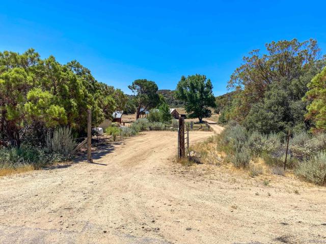 60815 Burnt Valley Rd, Anza, California 92539, 2 Bedrooms Bedrooms, ,2 BathroomsBathrooms,Manufactured On Land,For Sale,Burnt Valley Rd,240017427SD