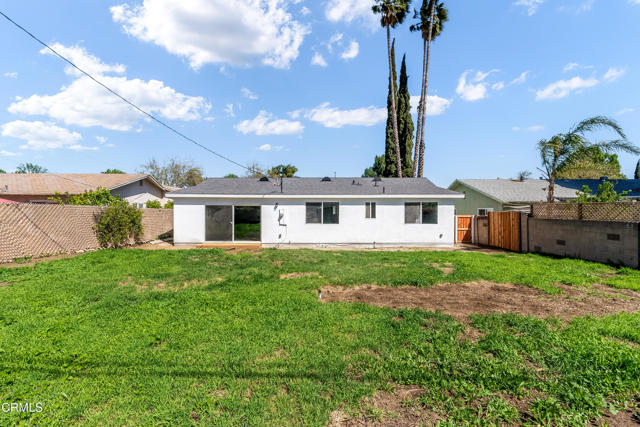 8751 Odessa Avenue, North Hills CA: https://media.crmls.org/mediaz/c3f7dd16-60ea-40c1-b4a7-88b2fc276772.jpg