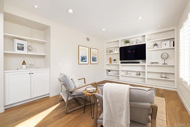 Detail Gallery Image 12 of 34 For 155 Sabinas Ct, Solana Beach,  CA 92075 - 2 Beds | 2 Baths