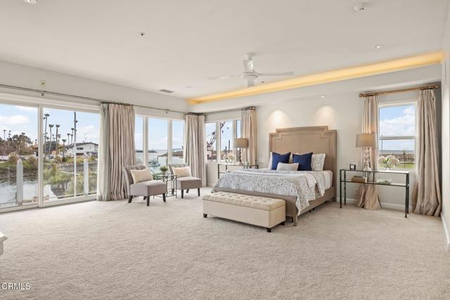 3097 Bayshore Avenue, Ventura CA: https://media.crmls.org/mediaz/c3f9e349-9946-4c0b-b8d7-40842eaafa86.jpg