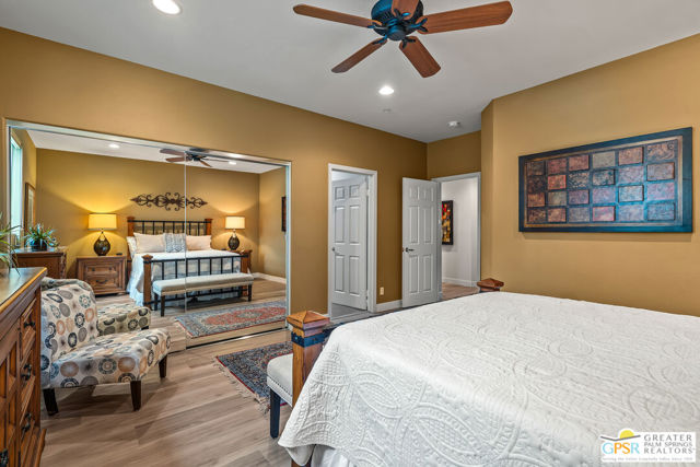 226 Canyon Circle, Palm Springs CA: https://media.crmls.org/mediaz/c3f9fcfd-f333-4165-b52c-89521bf1de58.jpg