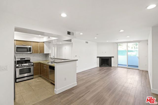 833 Edinburgh, Los Angeles CA: https://media.crmls.org/mediaz/c3fa167a-768d-449f-b908-bc640d2bf9cb.jpg