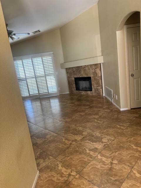13205 Santa Ysabel Drive, Desert Hot Springs CA: https://media.crmls.org/mediaz/c3fa2957-cd22-4014-bd0d-1c54283a26f0.jpg