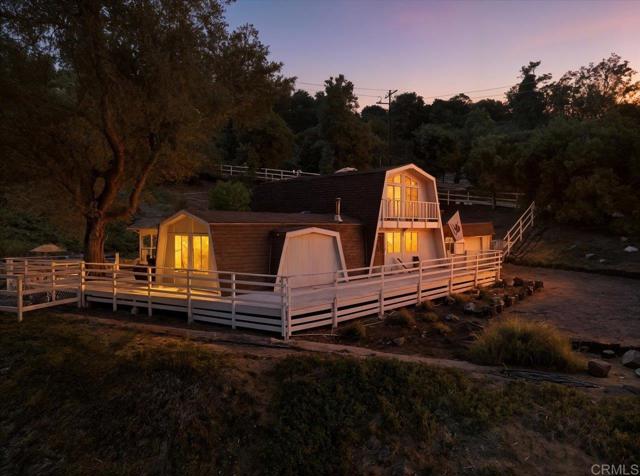 1482 Wilt Rd., Fallbrook CA: https://media.crmls.org/mediaz/c3fab801-e14c-4944-9328-99a39eba4b7b.jpg