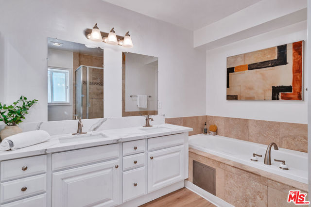 118 S Clark Drive, West Hollywood CA: https://media.crmls.org/mediaz/c3fb29bb-73c6-416e-87a3-dfb4950115c7.jpg