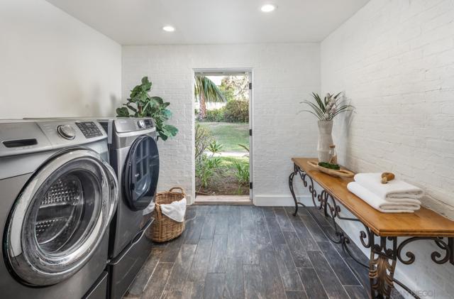 5333 Los Mirlitos, Rancho Santa Fe CA: https://media.crmls.org/mediaz/c3fc21a7-7eea-4a15-9328-bdfecc86f6a0.jpg
