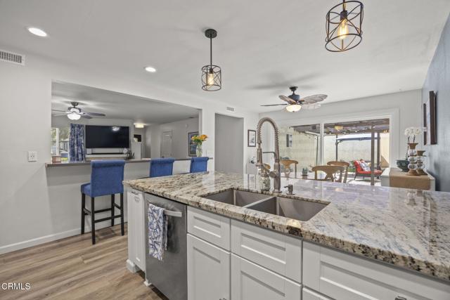3151 W Hemlock Street, Oxnard CA: https://media.crmls.org/mediaz/c3fc39de-8d57-48cb-ab52-1ce3e1cb35ee.jpg