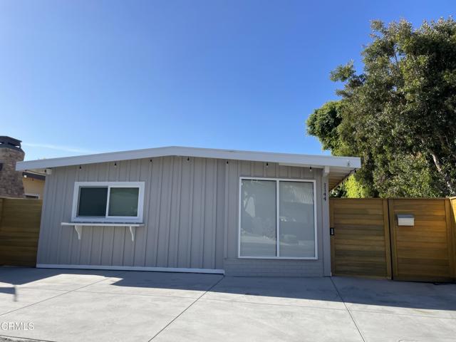 Detail Gallery Image 2 of 11 For 1144 Cornwall Ln, Ventura,  CA 93001 - 2 Beds | 2 Baths