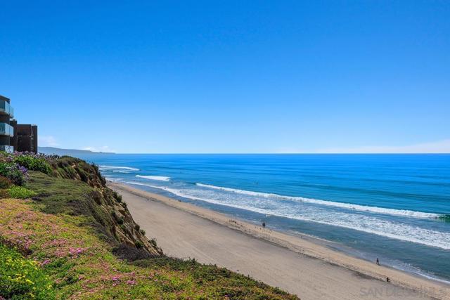 Image 31 of 41 For 205 S Helix Ave #65 65